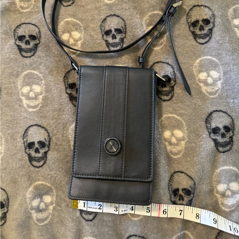 Origami owl vegan leather black Crossbody with locket
